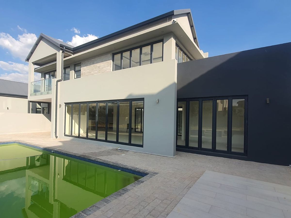 Aluminium Windows & Sliding Doors
