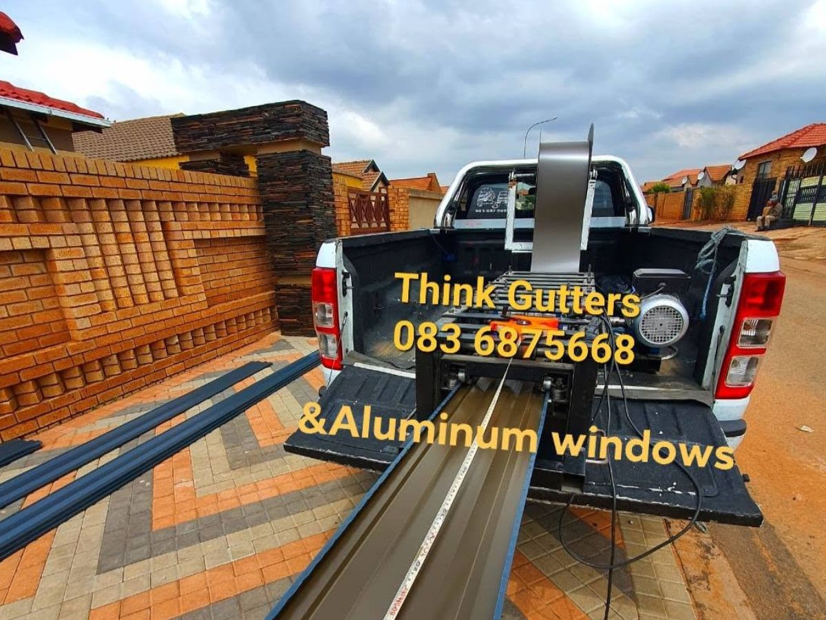 Seamless gutter run, Orlando East